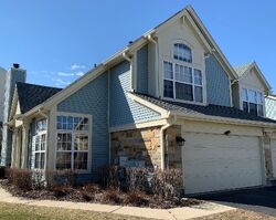 Pre-foreclosure in  Effingham Ct Schaumburg, IL 60193