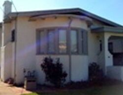 Pre-foreclosure in  66th Ave Oakland, CA 94605