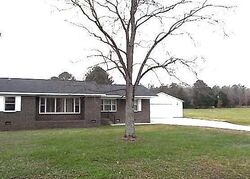 Pre-foreclosure in  Knight Dr Scottsboro, AL 35768