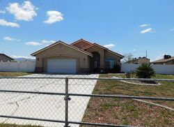  Klamath Rd, Apple Valley CA
