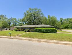  Slaydon St, Henderson TX