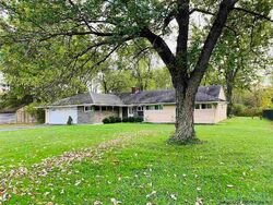 Pre-foreclosure in  Kukuk Ln Kingston, NY 12401