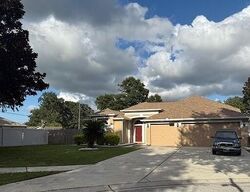 Pre-foreclosure in  Villa Dr Valrico, FL 33596