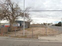 Pre-foreclosure in  Aspen Ave Nw Albuquerque, NM 87102
