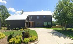 Pre-foreclosure in  Malvern Walk Asheville, NC 28806