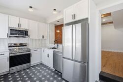 Pre-foreclosure in  N 9th St Philadelphia, PA 19140