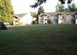 Pre-foreclosure in  Ne Hogan Dr Gresham, OR 97030