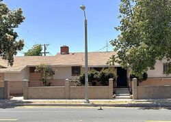 Pre-foreclosure in  W 10th St Corona, CA 92882
