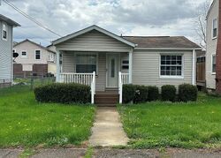  Moore Ave, Dunbar WV