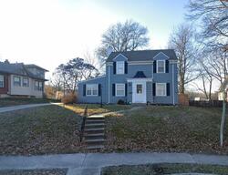 Pre-foreclosure in  N River Blvd Independence, MO 64050