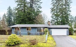 Pre-foreclosure in  White Cedar Dr Se Port Orchard, WA 98366