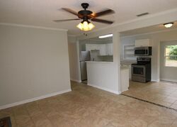  Kline Rd E, Jacksonville FL