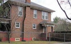 Pre-foreclosure in  Linwood Rd Nw Roanoke, VA 24017