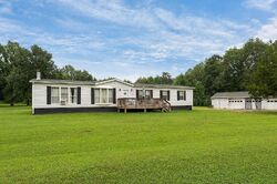 Pre-foreclosure in  Mount Olive Rd Beaverdam, VA 23015