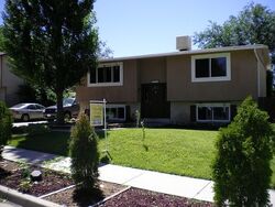 Pre-foreclosure in  E Buddlea Dr Sandy, UT 84094