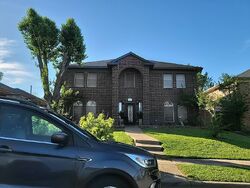 Pre-foreclosure in  Palisades Pl Mesquite, TX 75181