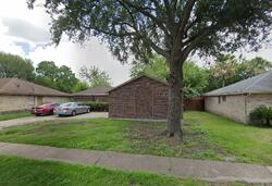 Pre-foreclosure in  Mincing Ln Channelview, TX 77530