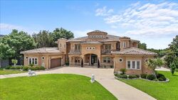  Sunset Ridge Cir, Cedar Hill TX