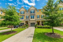 Pre-foreclosure in  Dingle Rd Mount Pleasant, SC 29466