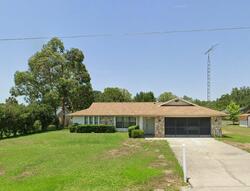 Pre-foreclosure in  SE 143rd St Summerfield, FL 34491
