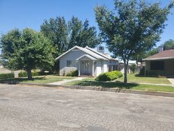 Pre-foreclosure Listing in Oak St COLUSA, CA 95932