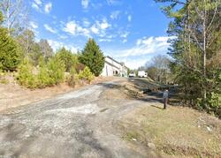 Pre-foreclosure in  Hopewell Rd Blacksburg, SC 29702