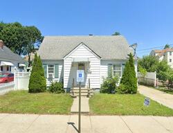 Pre-foreclosure in  Vincent Ave Providence, RI 02904