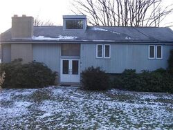 Pre-foreclosure in  Saint William Pl Pittsburgh, PA 15237