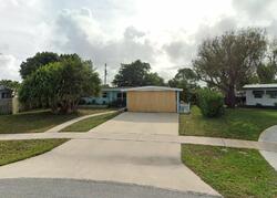 Pre-foreclosure in  Gull Ct North Palm Beach, FL 33408