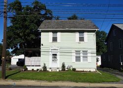 Pre-foreclosure in  Lititz Pike Lancaster, PA 17601