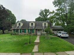 Pre-foreclosure in  Norfolk Rd Flourtown, PA 19031