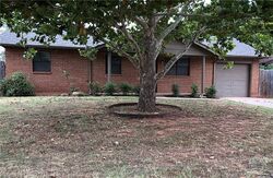Pre-foreclosure in  Crestdale Noble, OK 73068