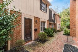 Pre-foreclosure in  N High St Columbus, OH 43085