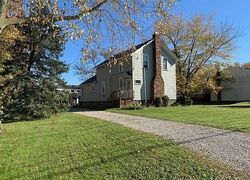 Pre-foreclosure in  Reynolds Rd Mentor, OH 44060