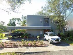  Sw 75th St, Miami FL
