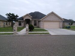 Pre-foreclosure in  Via Cantera Dr San Juan, TX 78589