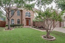 Pre-foreclosure in  Turtle Cv Flower Mound, TX 75028