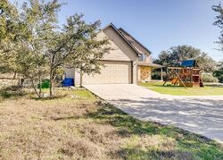 Pre-foreclosure in  Summer Glen Ln New Braunfels, TX 78132
