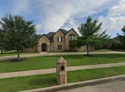 Pre-foreclosure in  Kensington Dr Rockwall, TX 75032