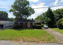 Pre-foreclosure in  Nancy Dr Nw Roanoke, VA 24017