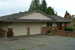 Pre-foreclosure in  139th Ave Se Snohomish, WA 98290