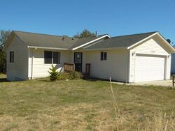 Pre-foreclosure in  AUSTIN LN Oak Harbor, WA 98277