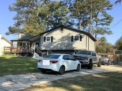 Pre-foreclosure in  Village Run Lawrenceville, GA 30046