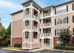 Pre-foreclosure in  Dunwoody Park  Atlanta, GA 30338