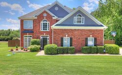  Amberbrook Ln, Grayson GA