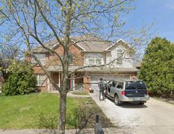 Pre-foreclosure in  Dunhill Ln Lexington, KY 40509