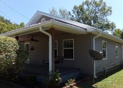 Pre-foreclosure in  Sansom Ave Gadsden, AL 35904