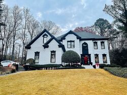 Pre-foreclosure in  Champions Fairway Ct Alpharetta, GA 30004