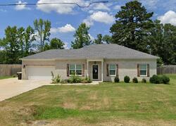 Pre-foreclosure in  Ledrick Cir Mayflower, AR 72106