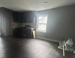 Pre-foreclosure in  Chapman Pl Bay Shore, NY 11706